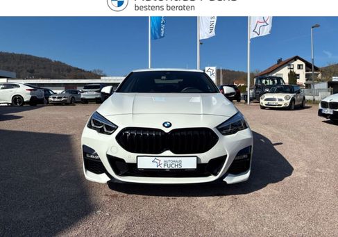 BMW 218, 2023 2