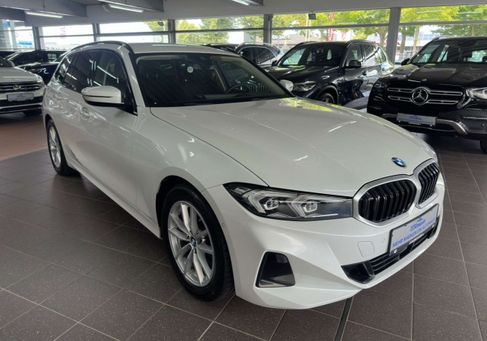 BMW 318, 2023