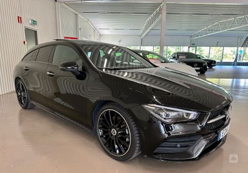 Mercedes-Benz CLA 200 Shooting Brake, 2021