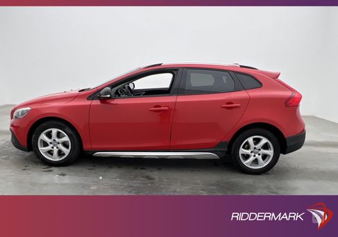 Volvo V40 Cross Country, 2016