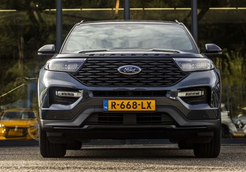 Ford Explorer, 2022