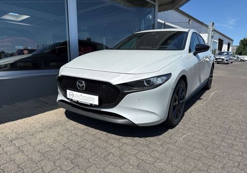 Mazda 3, 2025