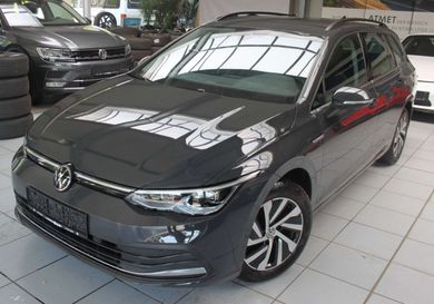 Volkswagen Golf, 2023