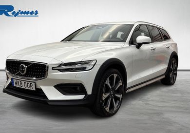 Volvo V60 Cross Country, 2024
