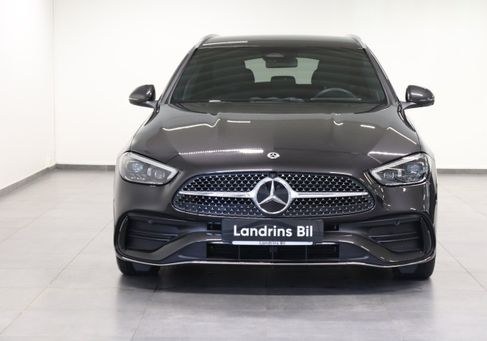Mercedes-Benz C 220, 2026