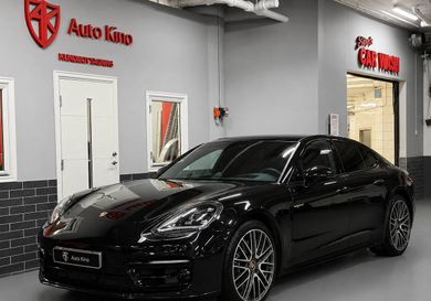 Porsche Panamera, 2021