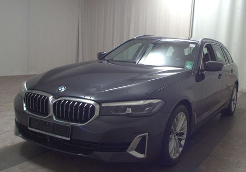 BMW 530, 2021