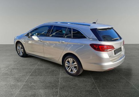 Opel Astra, 2019