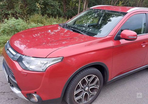 Mitsubishi Outlander, 2015