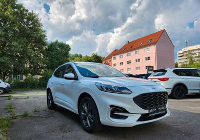 Ford Kuga, 2021