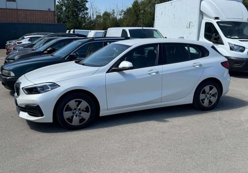 BMW 118, 2024