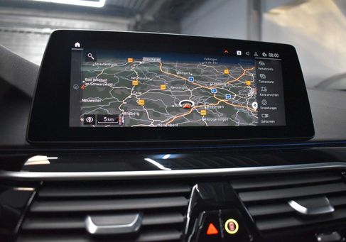 BMW 520, 2021 3