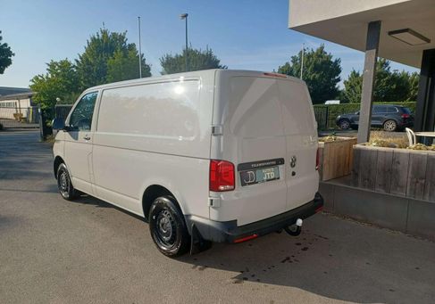 Volkswagen Transporter, 2021 3