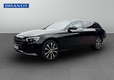 Mercedes-Benz E 300, 2022