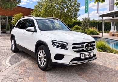 Mercedes-Benz GLB 200, 2022