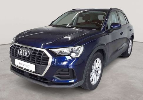 Audi Q3, 2023 2