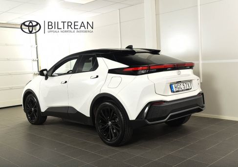 Toyota C-HR, 2024 3