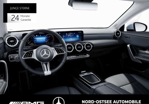Mercedes-Benz CLA 180, 2024
