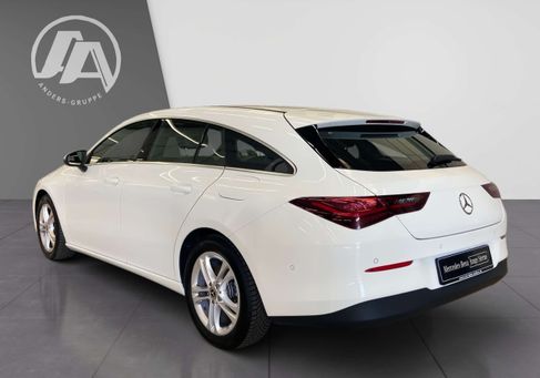 Mercedes-Benz CLA 180, 2024 3
