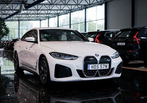 BMW i4, 2024 3