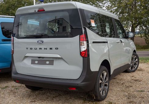 Ford Tourneo Courier, 2024