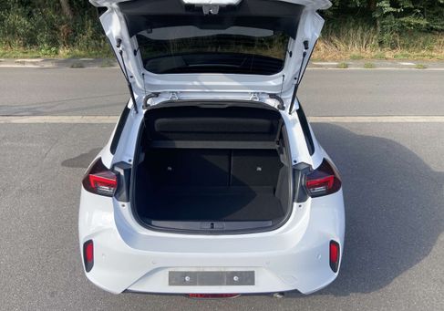 Opel Corsa, 2025 3