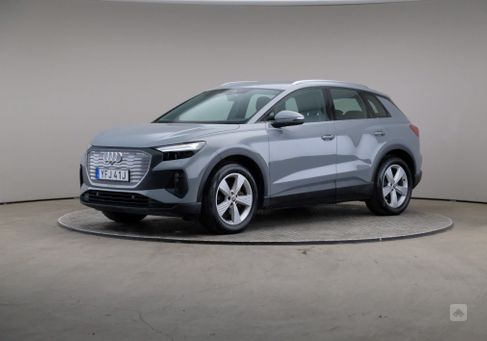 Audi Q4, 2022