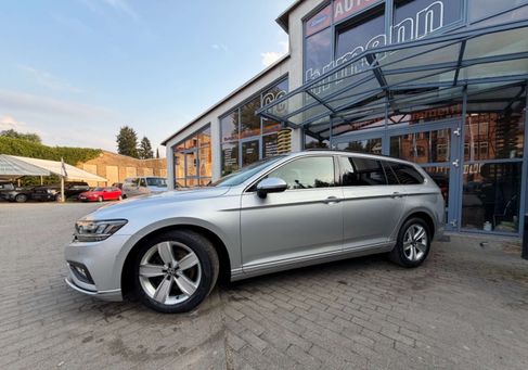 Volkswagen Passat, 2020