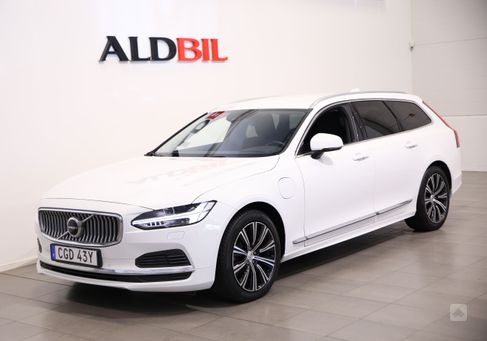 Volvo V90, 2021