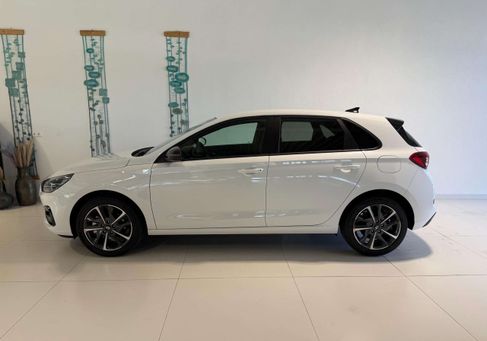 Hyundai i30, 2025 3
