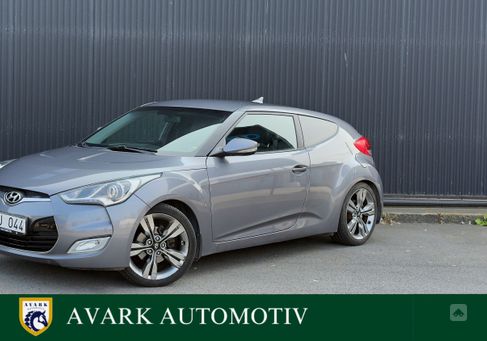 Hyundai Veloster, 2012