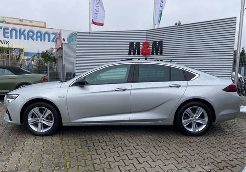 Opel Insignia, 2021 3