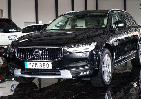 Volvo V90 Cross Country, 2019