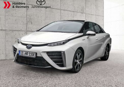 Toyota Mirai, 2017