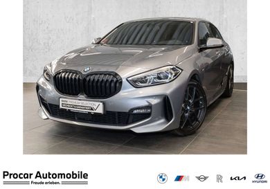 BMW 118, 2023