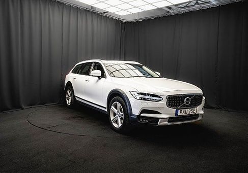 Volvo V90 Cross Country, 2020