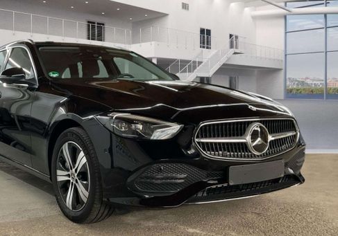 Mercedes-Benz C 300, 2023 2