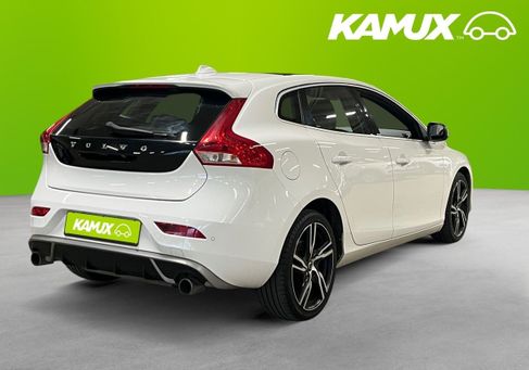 Volvo V40, 2018