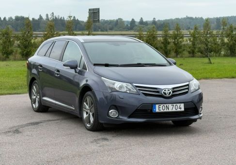 Toyota Avensis, 2015