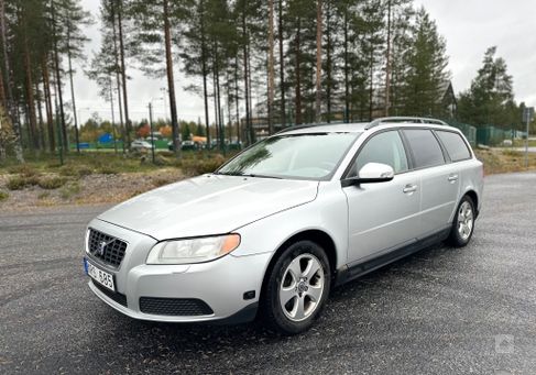 Volvo V70, 2009