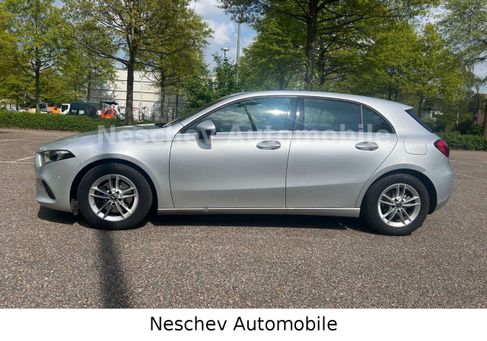 Mercedes-Benz A 200, 2020 3