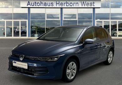 Volkswagen Golf, 2025