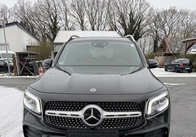 Mercedes-Benz GLB 200, 2022