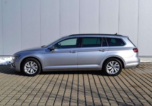 Volkswagen Passat Variant, 2023 2