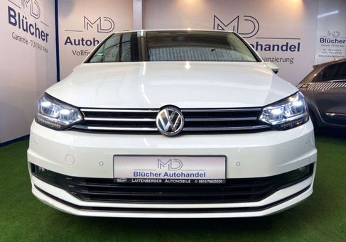 Volkswagen Touran, 2018 3