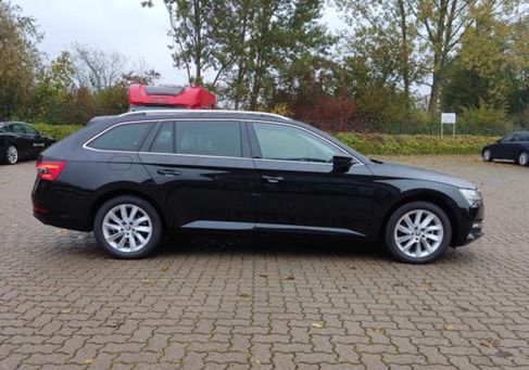 Skoda Superb, 2022