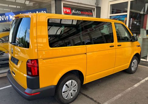 Volkswagen T6 Caravelle, 2022