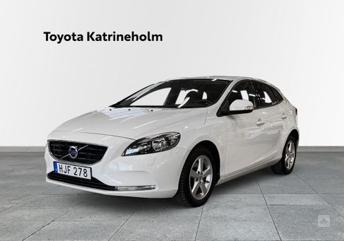 Volvo V40, 2016