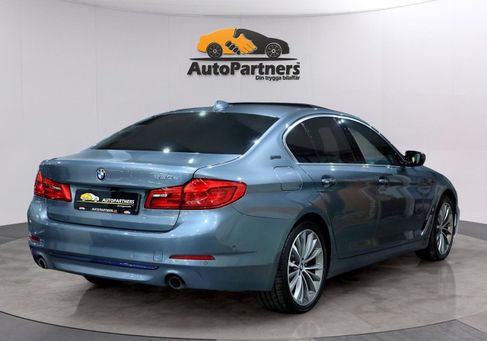BMW 530, 2018