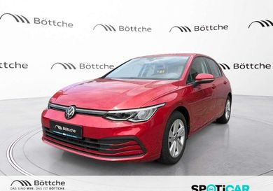 Volkswagen Golf, 2023